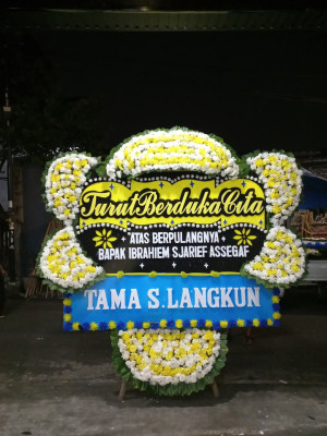 Papan Bunga Duka di Purwokinanti